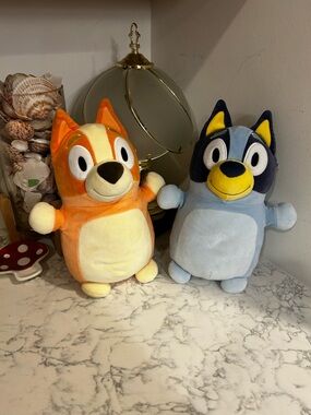 Pair of Bluey & Bingo Plushies